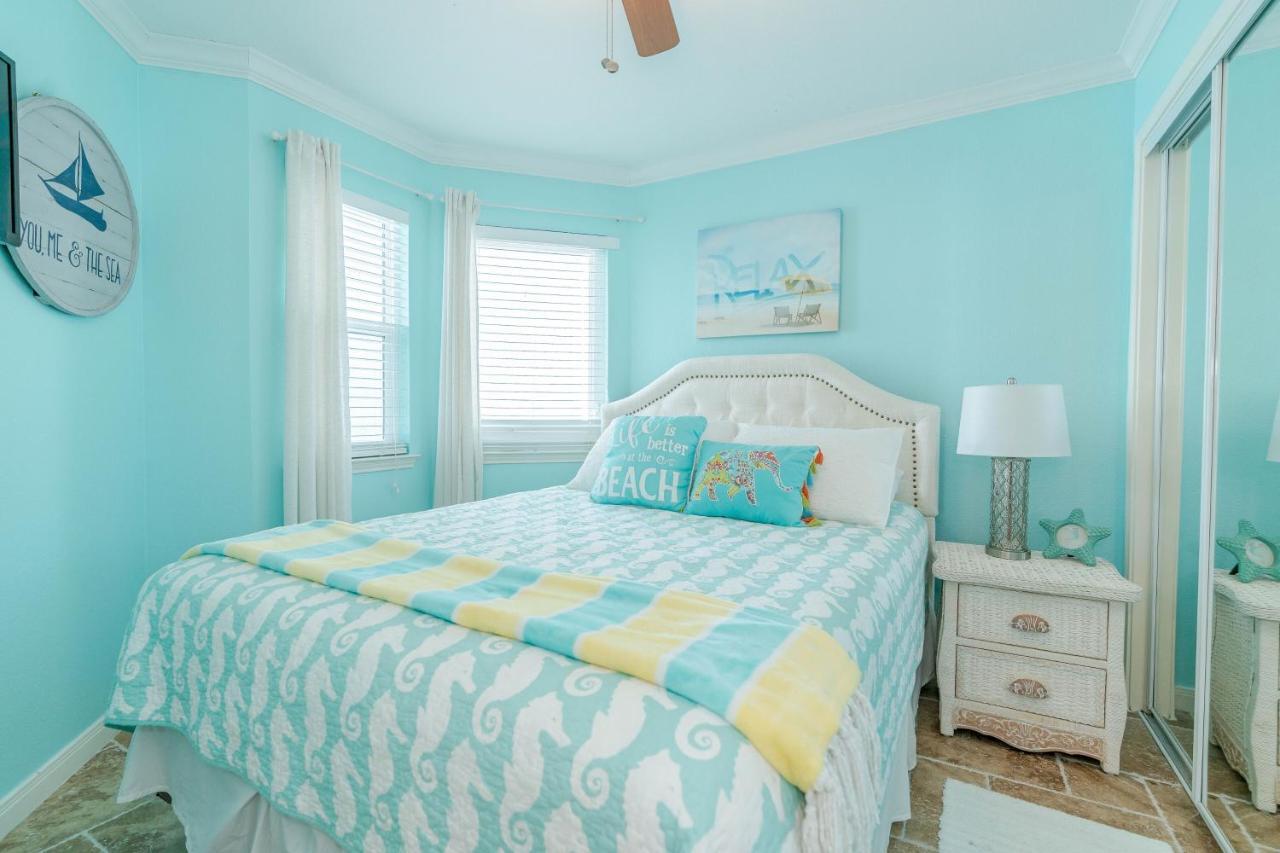 Steps To Pool And Beachamazing Views From Two Balconies Galveston Exteriör bild
